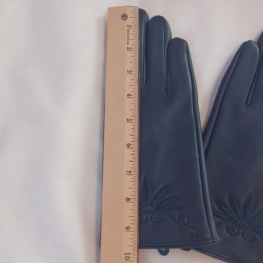 Touchscreen Gloves Leather Quilted Pattern Blue